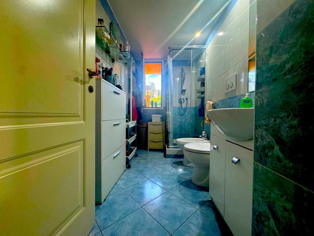 ampio monolocale in via serenella sanremo