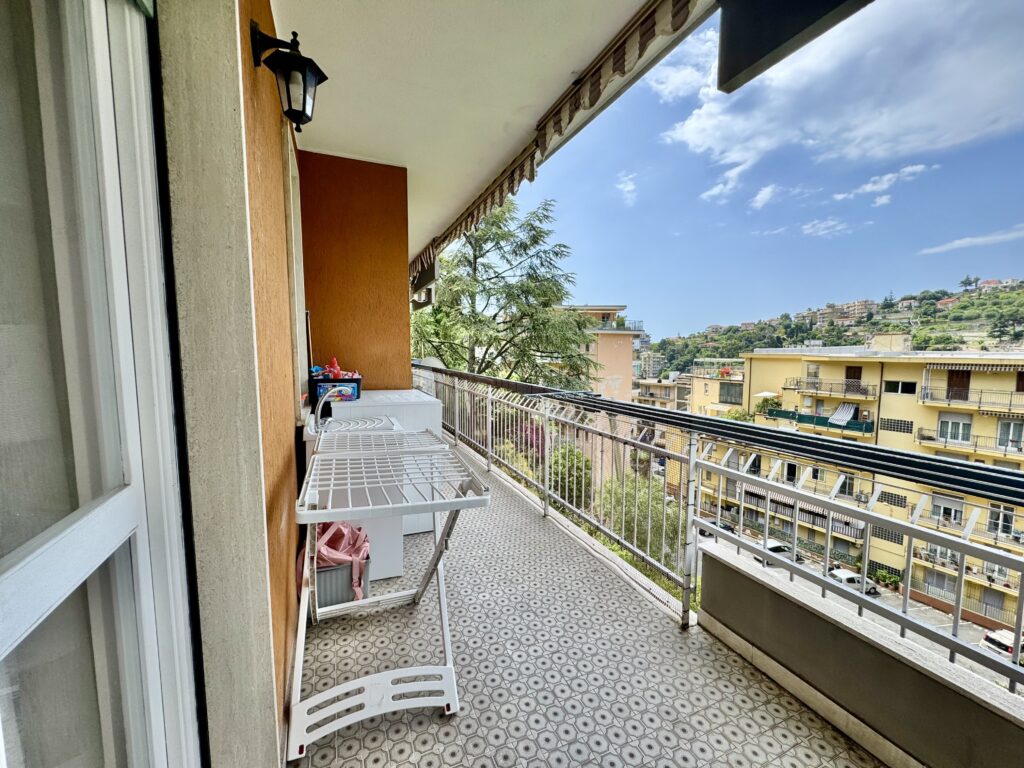 appartamento ristrutturato in vendita a Sanremo via Galilei
